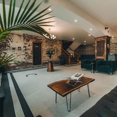 The Chandler Hotel マディソン エクステリア 写真
